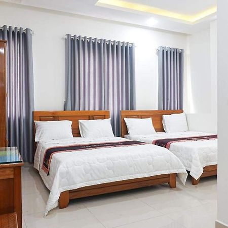 Le Quan Hotel Da Nang Exterior photo